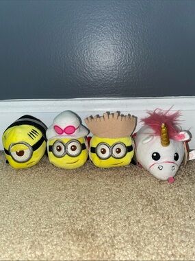 Lot of 4 TY Beanie Boos Teeny Tys 4” Despicable Me 3 Stackable Plushies
